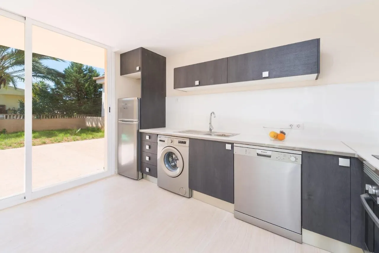 Tatil Evi Semi Detached Chalet Right Side Can Picafort  İspanya